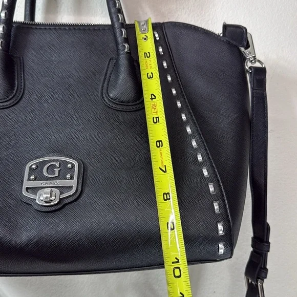 (E) Guess Bag
Black and Silver Crossbody and Shoulder Bag - Picture 7 of 15
